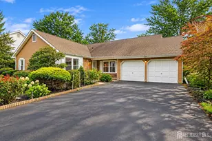 20 Franklin Dr, Plainsboro Township, NJ 08536 - Photo 1