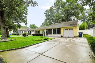 50 Morton Ave, Monroe Township, NJ 08831 - Photo 21