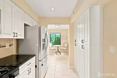 37 Irongate, Metuchen, NJ 08840 - Photo 15