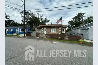 216 Hillcrest Avenue, Old Bridge Township, NJ 08879 - Photo 9