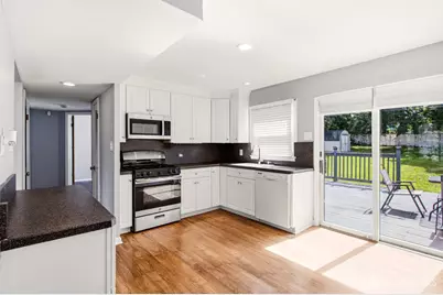 63 Tunison Road, New Brunswick, NJ 08901 - Photo 9