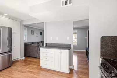 63 Tunison Road, New Brunswick, NJ 08901 - Photo 15