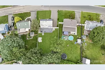 63 Tunison Road, New Brunswick, NJ 08901 - Photo 33