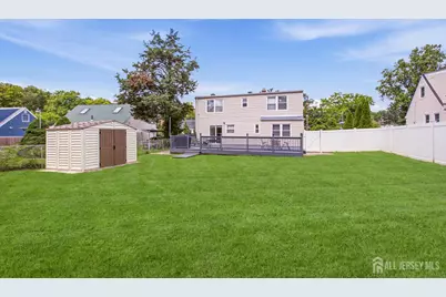 63 Tunison Road, New Brunswick, NJ 08901 - Photo 29