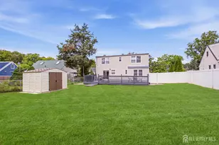 63 Tunison Rd, New Brunswick, NJ 08901 - Photo 29