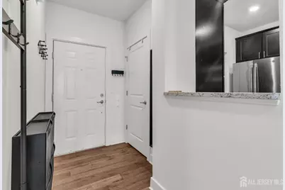 637 Marion Lane, Monroe Township, NJ 08831 - Photo 3