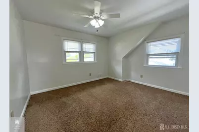 90 Harrigan Street, Edison, NJ 08817 - Photo 5
