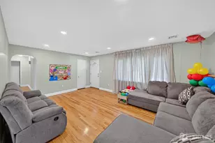 47 Albert Ave, Edison, NJ 08837 - Photo 5