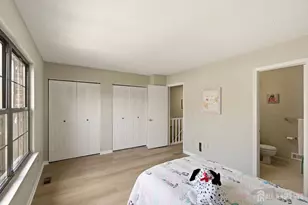 360 Bromley Pl, East Brunswick Township, NJ 08816 - Photo 25