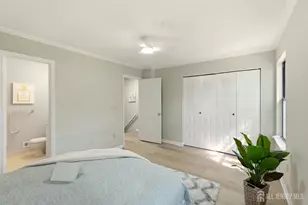 360 Bromley Pl, East Brunswick Township, NJ 08816 - Photo 21
