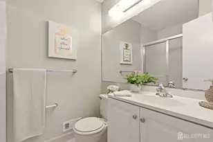 360 Bromley Pl, East Brunswick Township, NJ 08816 - Photo 27