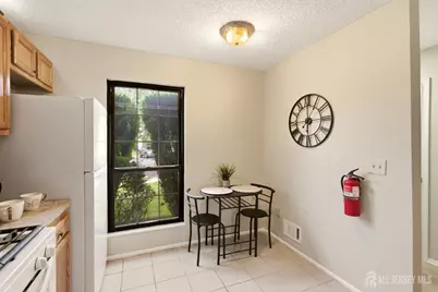 360 Bromley Place, East Brunswick Township, NJ 08816 - Photo 15
