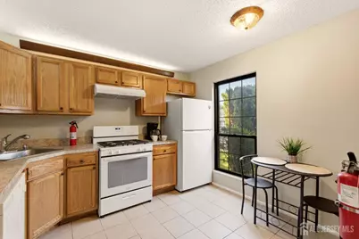 360 Bromley Place, East Brunswick Township, NJ 08816 - Photo 13
