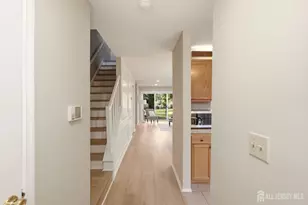 360 Bromley Pl, East Brunswick Township, NJ 08816 - Photo 5