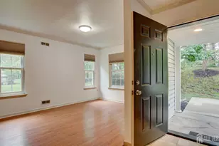 8 Forden Ct, Sayreville, NJ 08872 - Photo 7