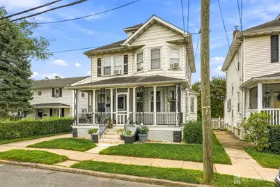 318 Conover Street, Burlington City, NJ 08016 - Photo 3