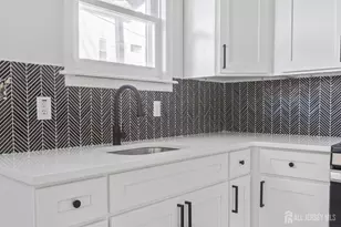 156 Lewis St, Perth Amboy, NJ 08861 - Photo 25