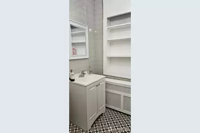 624 Carlock Avenue, Perth Amboy, NJ 08861 - Photo 11