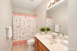 160 Kyle Ct, Monroe Township, NJ 08831 - Photo 17