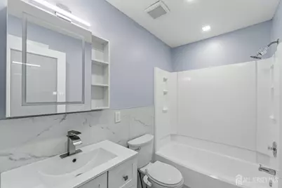 709 Sunshine Court, Sayreville, NJ 08859 - Photo 17