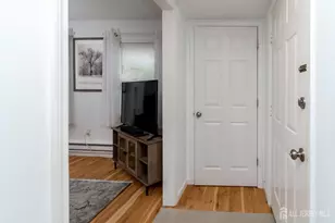 456 Roxbury Ln, Monroe Township, NJ 08831 - Photo 11