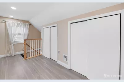 296 Saint James Avenue, Woodbridge Township, NJ 07095 - Photo 23