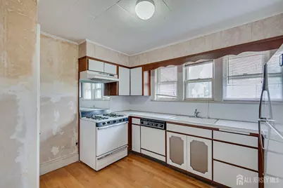 462 Union Avenue, Middlesex, NJ 08846 - Photo 11