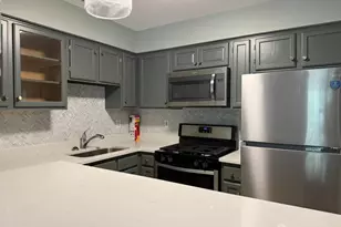 334 Waterford Dr, Edison, NJ 08817 - Photo 9