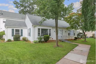 487 Somerset Lane #487A, Jamesburg, NJ 08831 - Photo 5