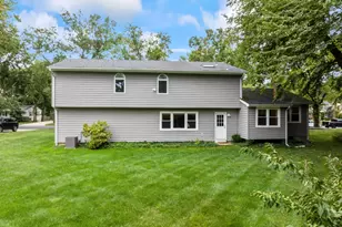 17 Peach Orchard Dr, East Brunswick Township, NJ 08816 - Photo 27