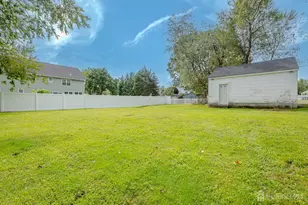 211 Main St, Spotswood, NJ 08884 - Photo 3