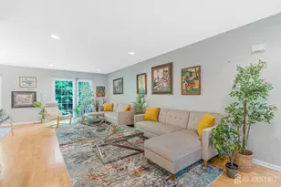 29 Catherine Ct, Old Bridge Township, NJ 08879 - Photo 7