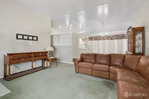 29 Joyce Pl, Sayreville, NJ 08859 - Photo 9