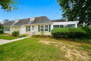 161 Pelham Ln, Jamesburg, NJ 08831 - Photo 1
