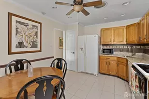 10 Thomas Paine Dr, Monroe Township, NJ 08831 - Photo 13