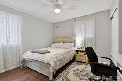 100 Coachman Drive, Florence, NJ 08505 - Photo 33