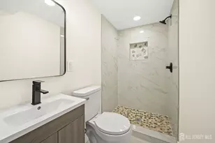 181 Hilltop Blvd, Old Bridge Township, NJ 07735 - Photo 21