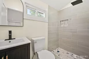 181 Hilltop Blvd, Old Bridge Township, NJ 07735 - Photo 17