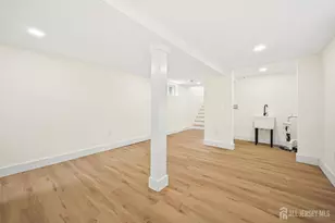 181 Hilltop Blvd, Old Bridge Township, NJ 07735 - Photo 23