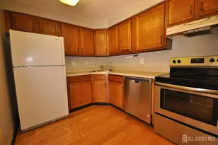 8020 Tamarron Dr, Plainsboro Township, NJ 08536 - Photo 3