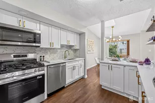 4 Lee Lee Ln, Old Bridge Township, NJ 08879 - Photo 13