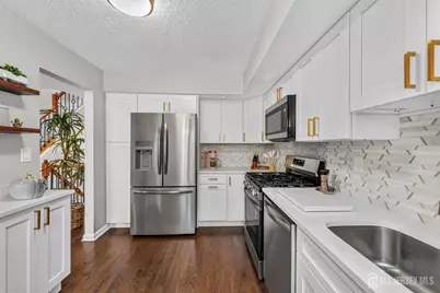 4 Lee Lee Lane, Old Bridge Township, NJ 08879 - Photo 11