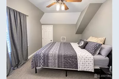 133 Stout Avenue, Middlesex, NJ 08846 - Photo 9