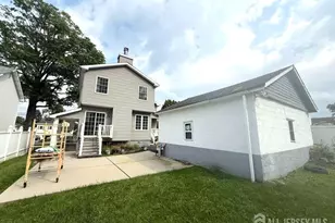 131 Amherst Ave, Colonia, NJ 07067 - Photo 25