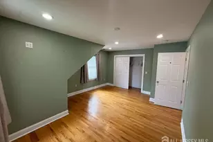 131 Amherst Ave, Colonia, NJ 07067 - Photo 21