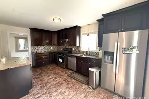 131 Amherst Ave, Colonia, NJ 07067 - Photo 5
