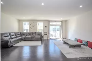 15 Clover Ln, Monroe Township, NJ 08831 - Photo 7