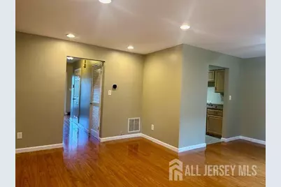 7 Heritage Square, Sayreville, NJ 08872 - Photo 15