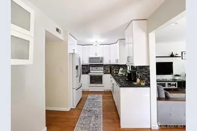 17 Wilson Court, East Brunswick Township, NJ 08816 - Photo 11