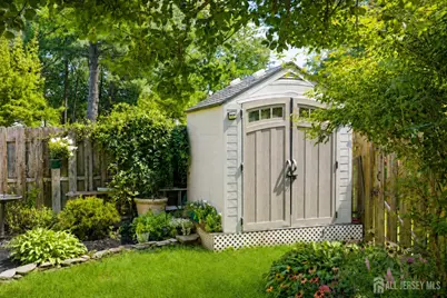 17 Wilson Court, East Brunswick Township, NJ 08816 - Photo 31
